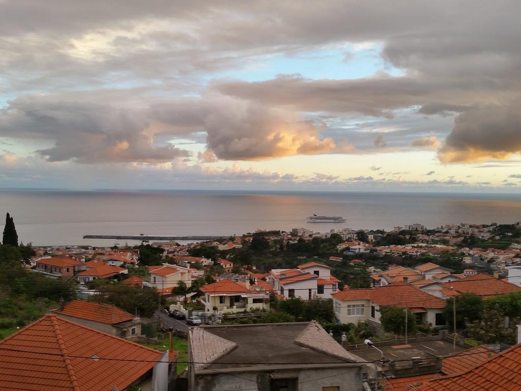 Casa De Ferias Dos Marmeleiros Villa Funchal  Rum bild